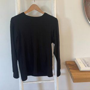 Uniqlo black jumper